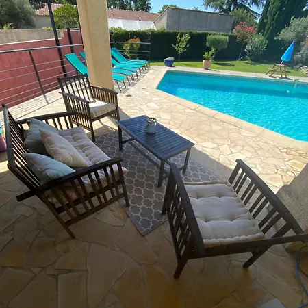 Spacieuse Avec Pisicne Privat bolig